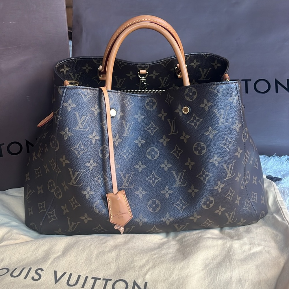 Louis Vuitton Montaigne GM purse